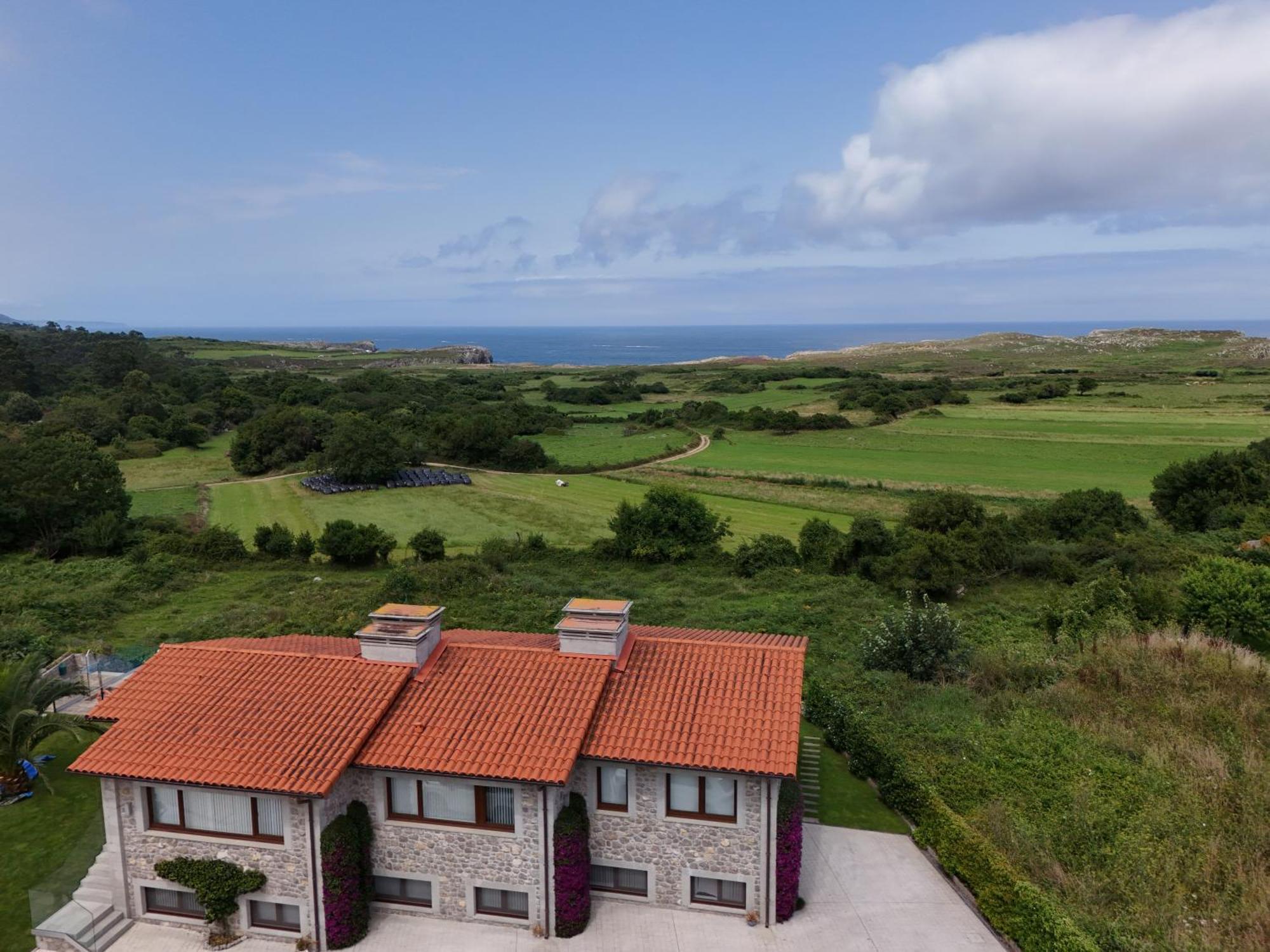 Bufones De Pria Apartamentos Rurales Garaña 외부 사진
